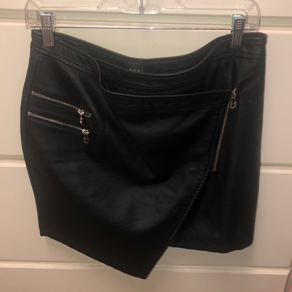 Leather mini skirt